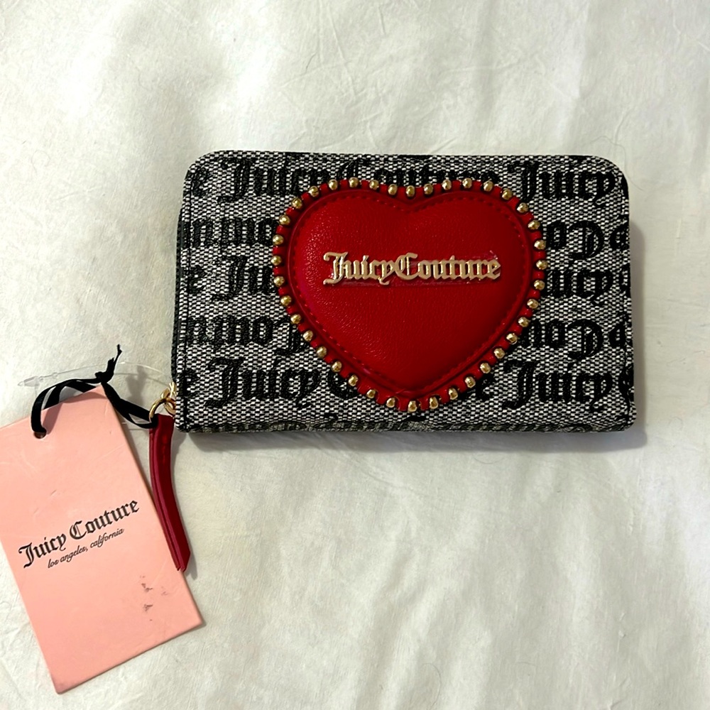 Juicy Couture Love Never Dies Multicompartment Bifold Wallet